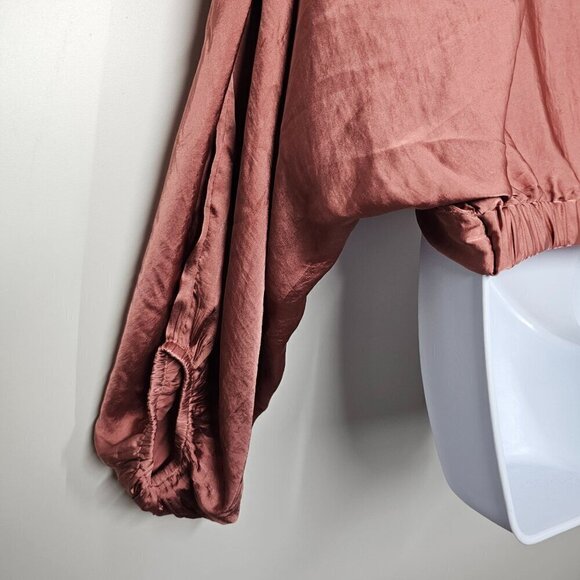 Free People Midnight Vibes Pink Satin Blend V-Neck Blouse Dolman Women's Medium - Picture 5 of 11